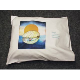 Clam pillowcase