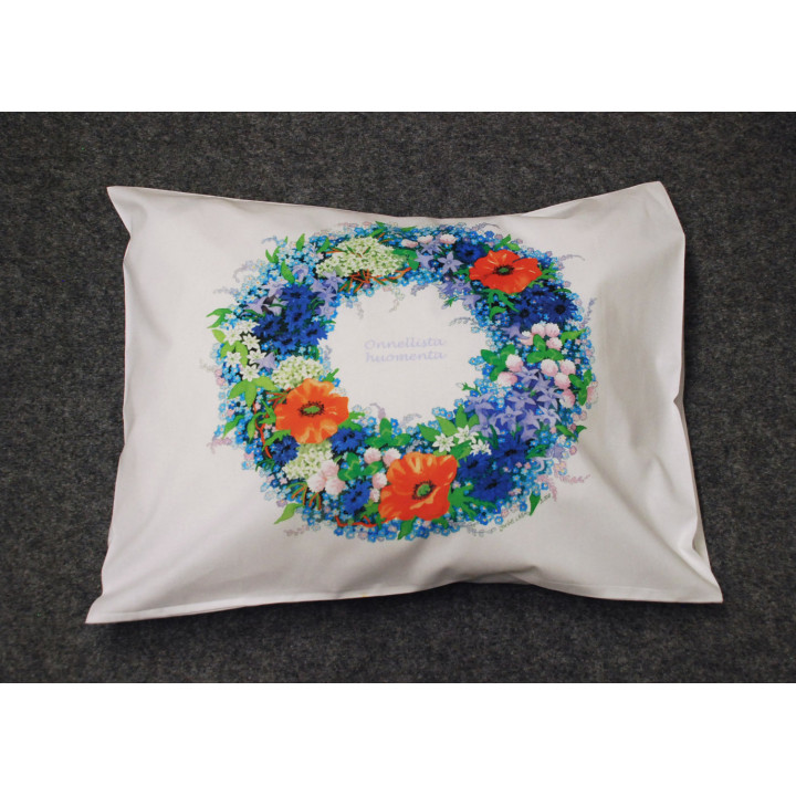 Flowerwreath pillow case wih text